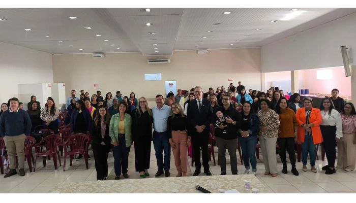 Pinhão - Cátedra de Empoderamento e Empreendedorismo Feminino forma 86 mulheres